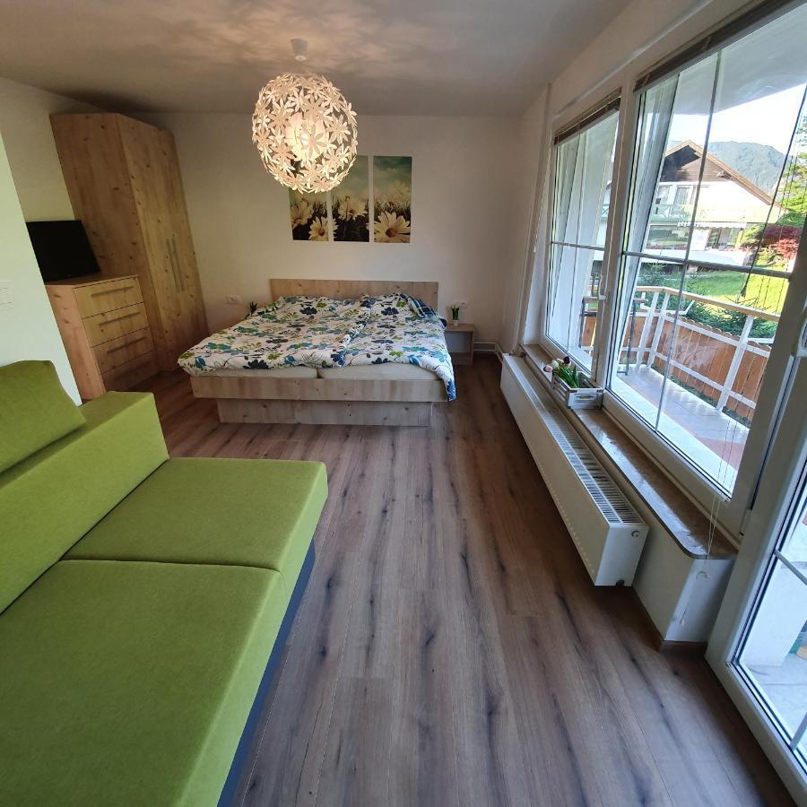 Apartma Rozle Mojstrana Buitenkant foto