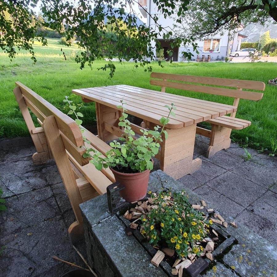 Apartma Rozle Mojstrana Buitenkant foto