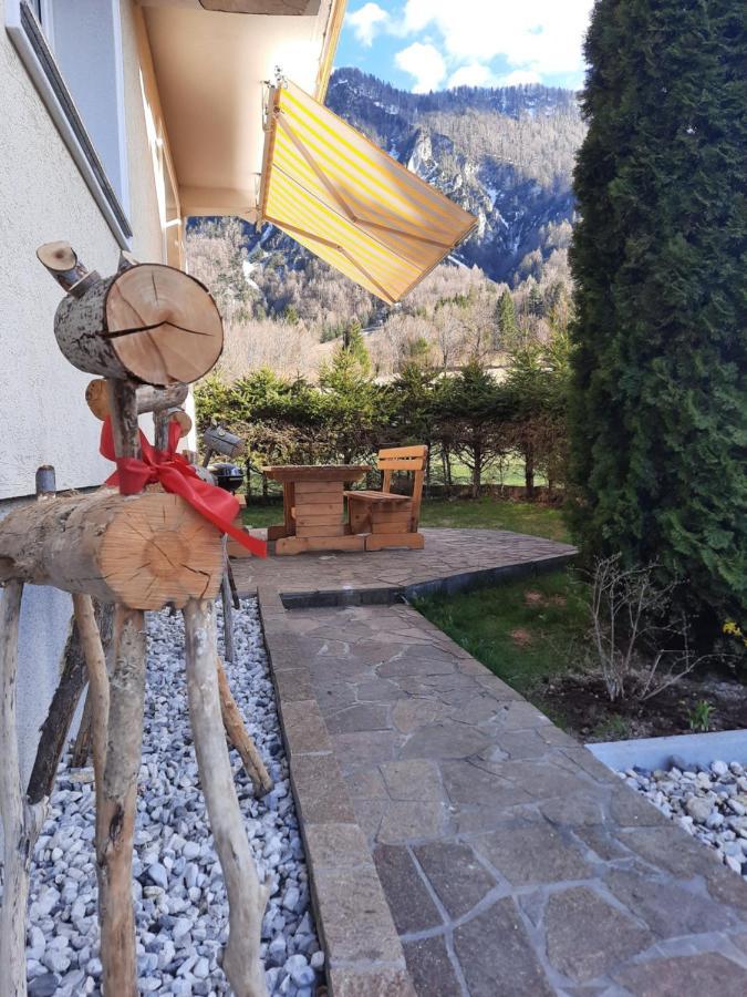 Apartma Rozle Mojstrana Buitenkant foto